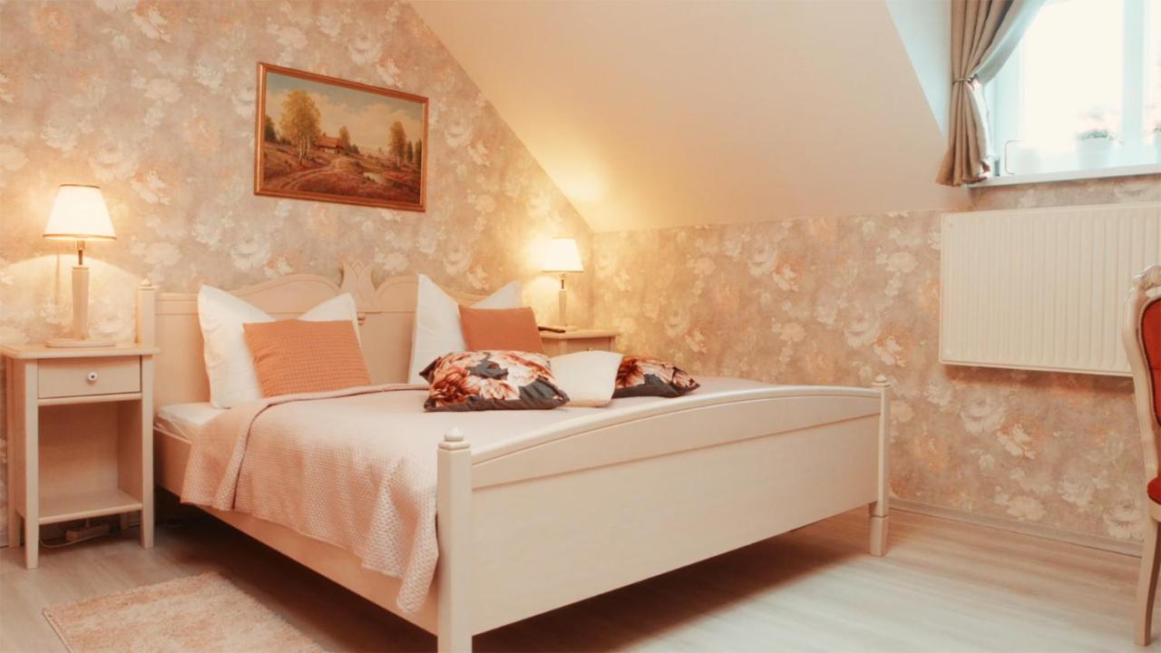 Anker Hotel Arneburg Bagian luar foto