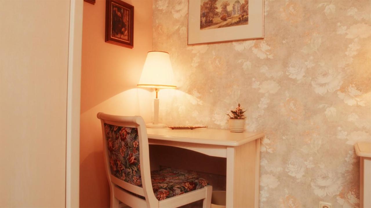 Anker Hotel Arneburg Bagian luar foto